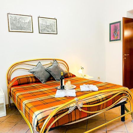 Giardino Degli Aranci Lulus Home Rome Exterior photo